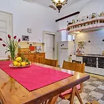 Old Sailor S House