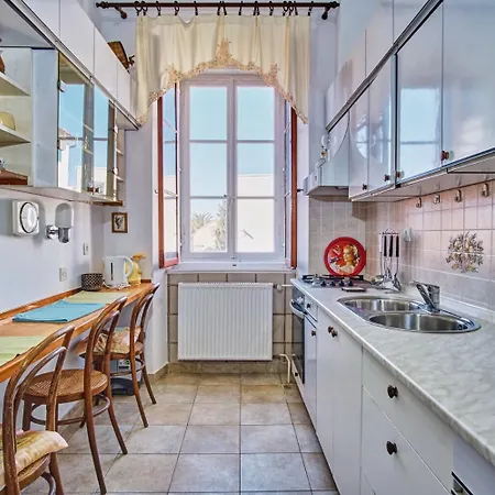 Old Sailor S House * Mali Losinj